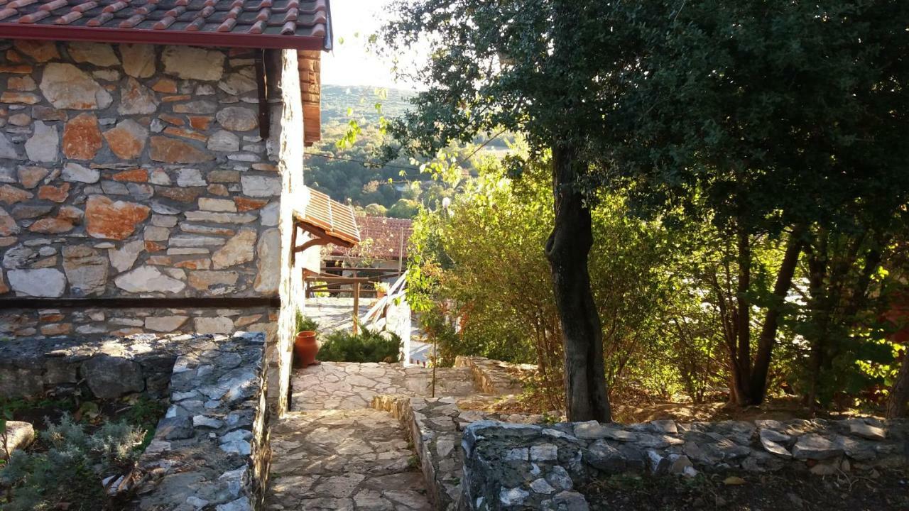 Stonehouse 2 Bedroom Chalet On Olympus Amazing View Petra  Экстерьер фото