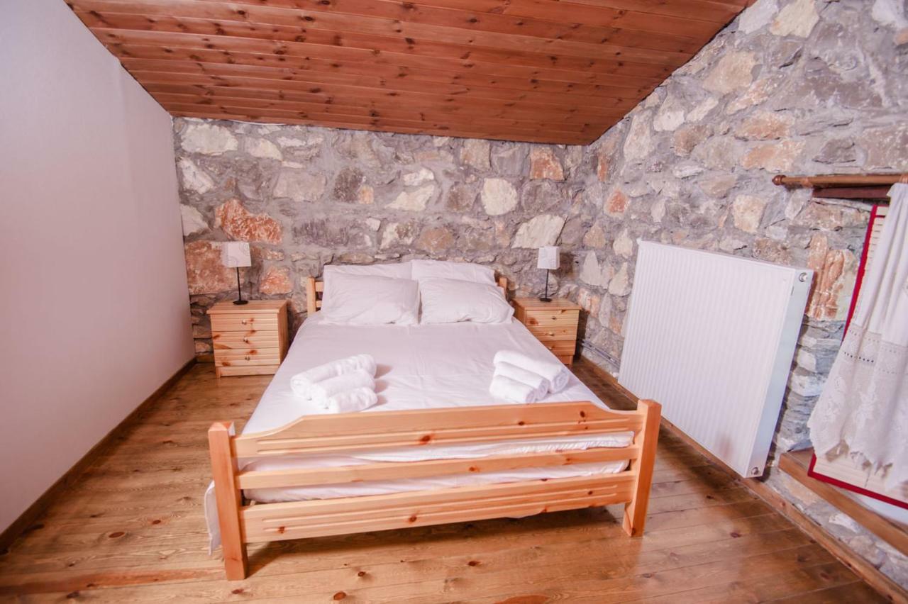 Stonehouse 2 Bedroom Chalet On Olympus Amazing View Petra  Экстерьер фото