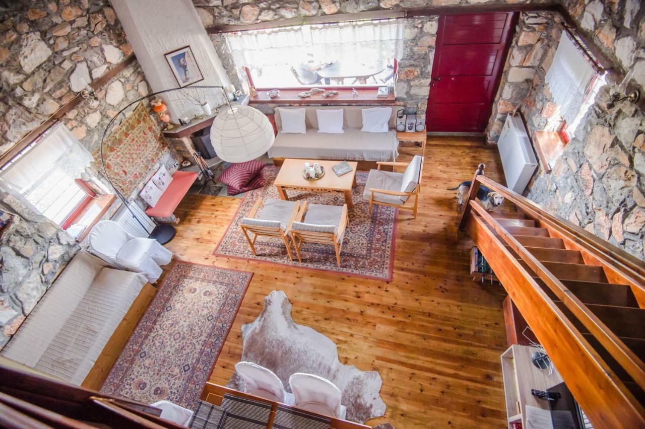 Stonehouse 2 Bedroom Chalet On Olympus Amazing View Petra  Экстерьер фото