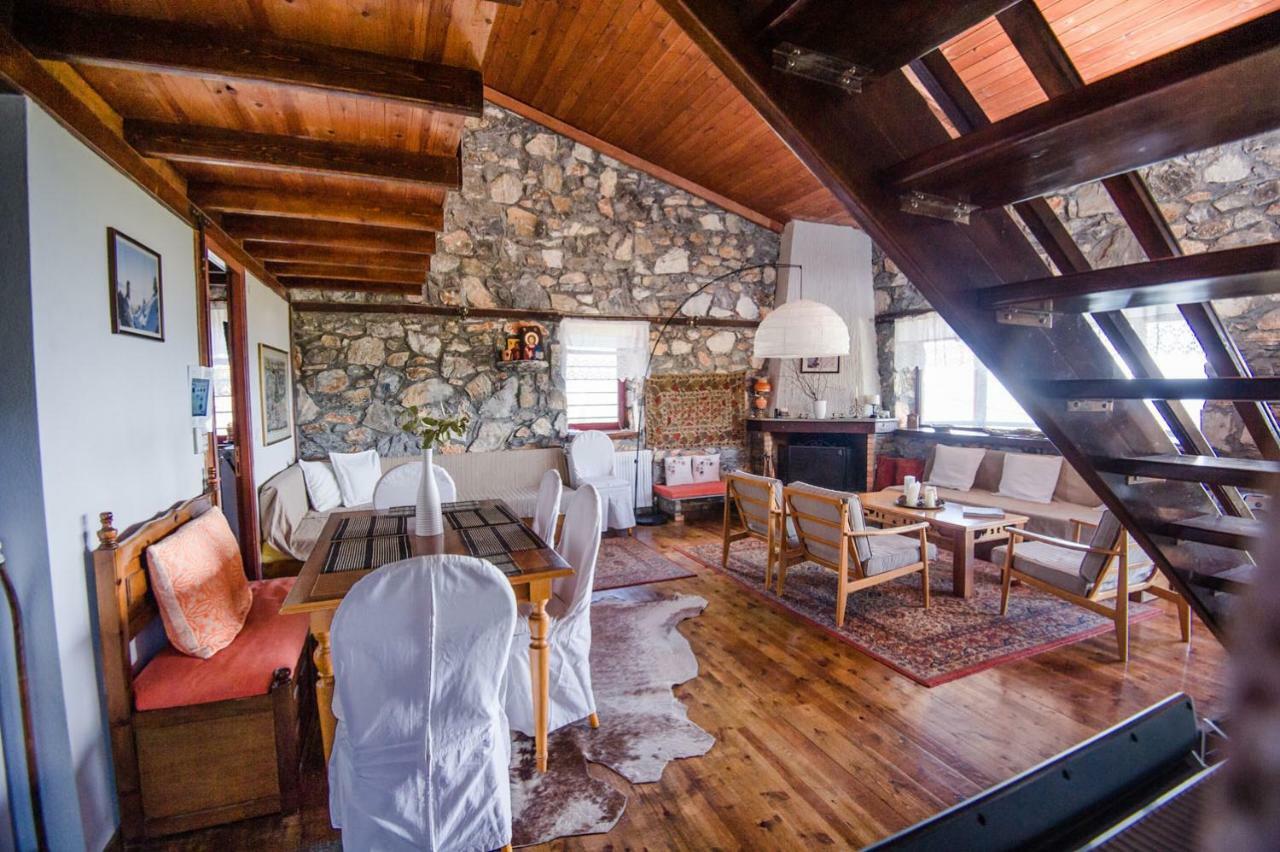 Stonehouse 2 Bedroom Chalet On Olympus Amazing View Petra  Экстерьер фото