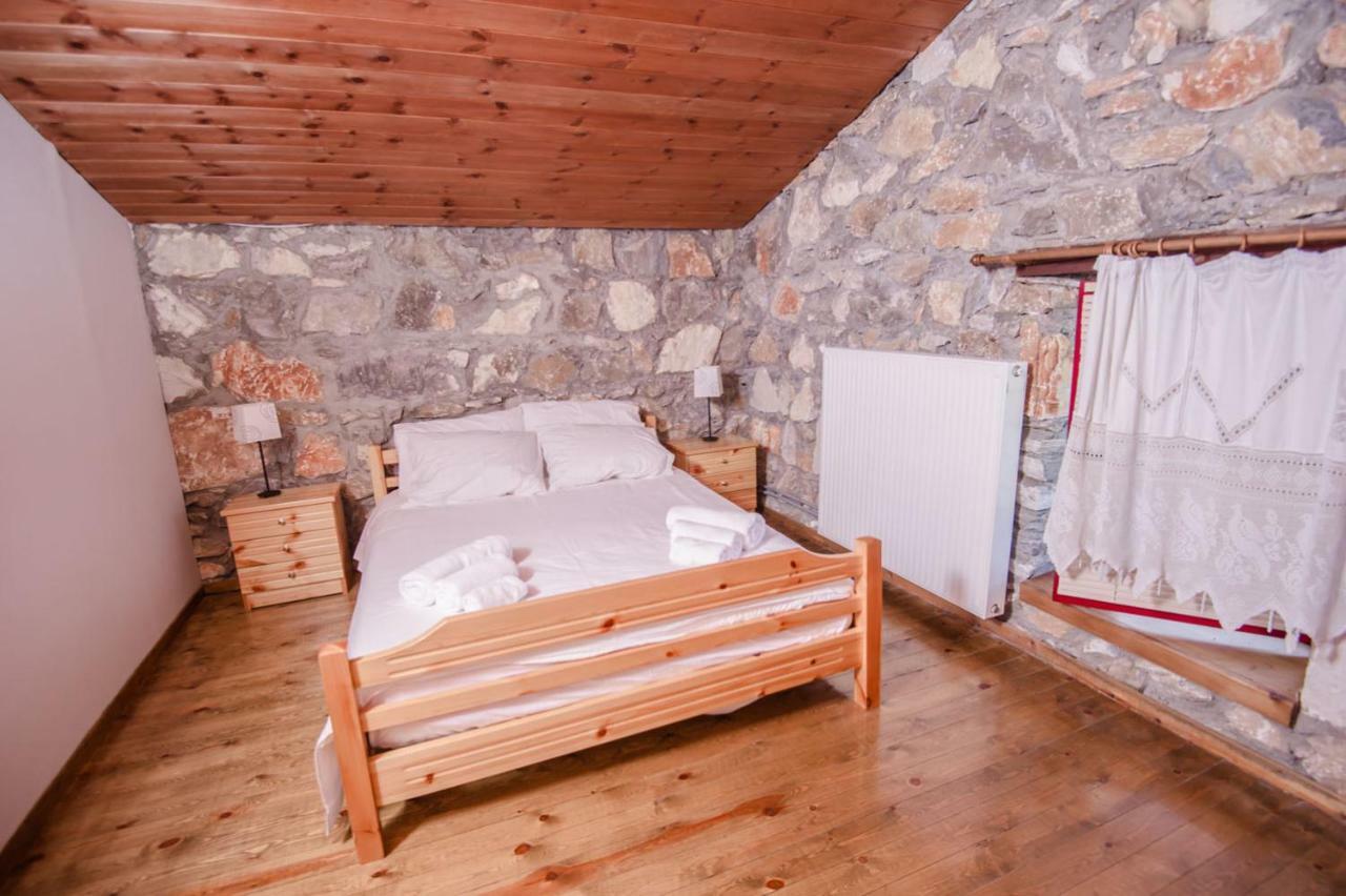 Stonehouse 2 Bedroom Chalet On Olympus Amazing View Petra  Экстерьер фото