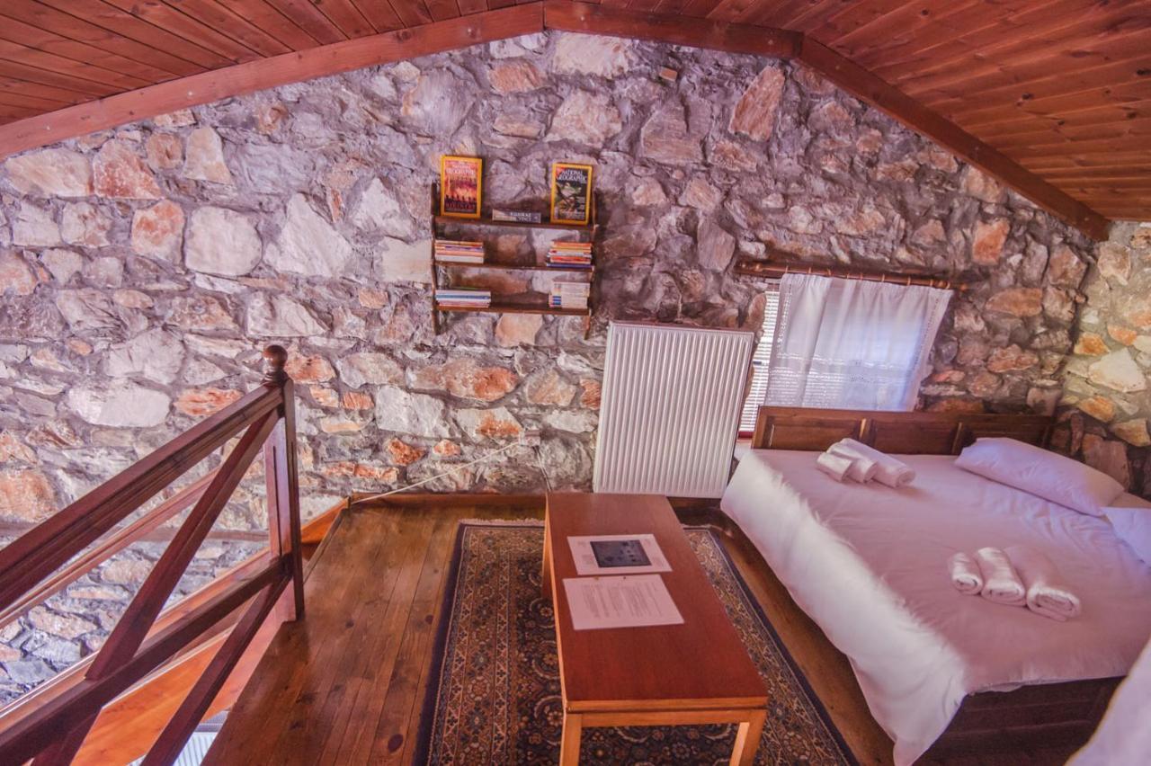 Stonehouse 2 Bedroom Chalet On Olympus Amazing View Petra  Экстерьер фото